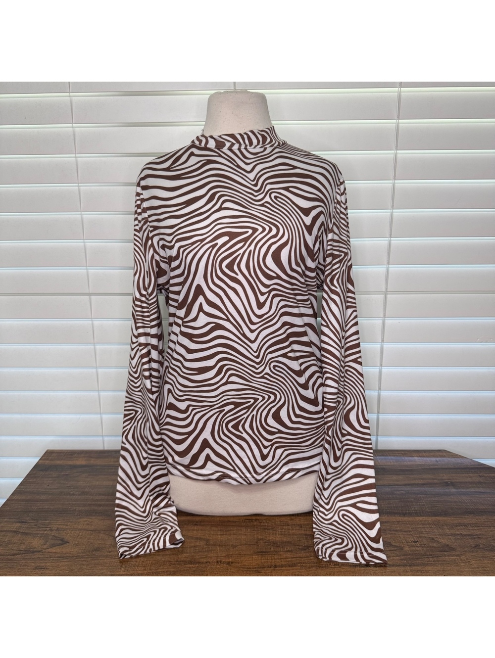 SHEIN Women's Brown and White Swirl Print Long Sleeve Top Size XL